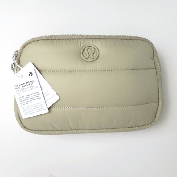 Lululemon Everywhere Belt Bag Large 2L Wunder Puff in Trench - Picture 8 of 9